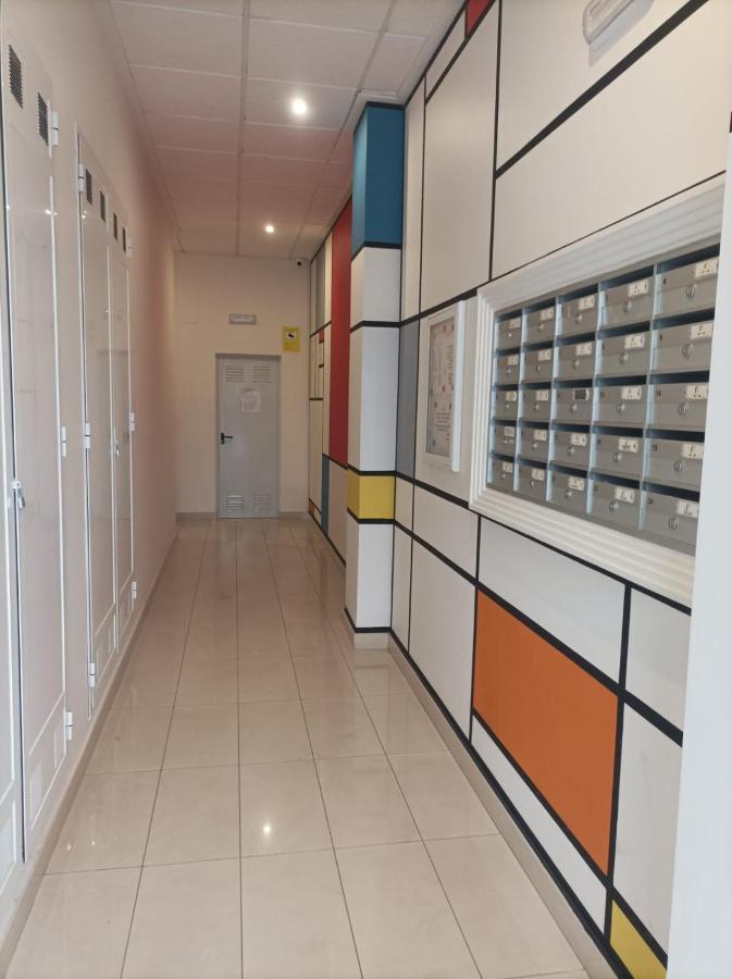 Nice And New Furnished Apartments In Torrevieja Centre Exterior photo