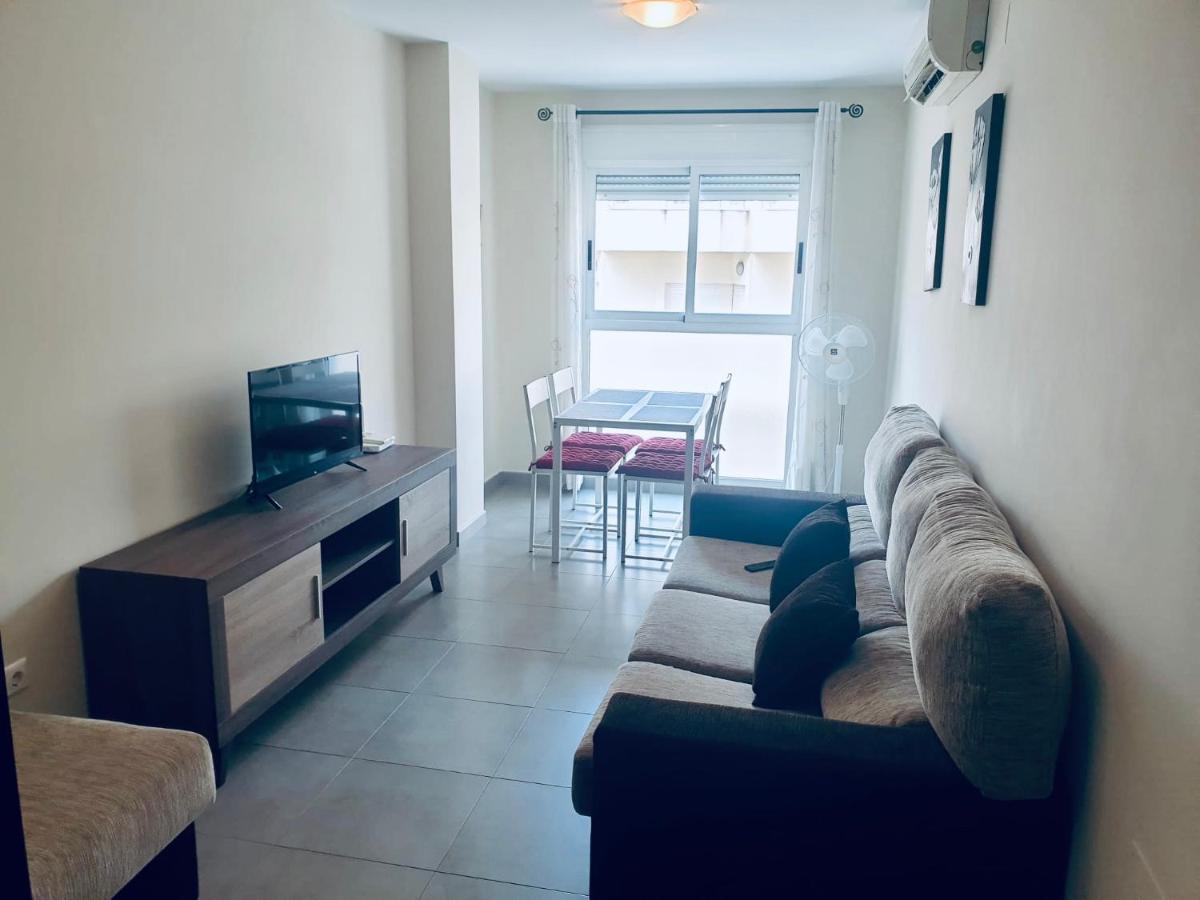 Nice And New Furnished Apartments In Torrevieja Centre Exterior photo