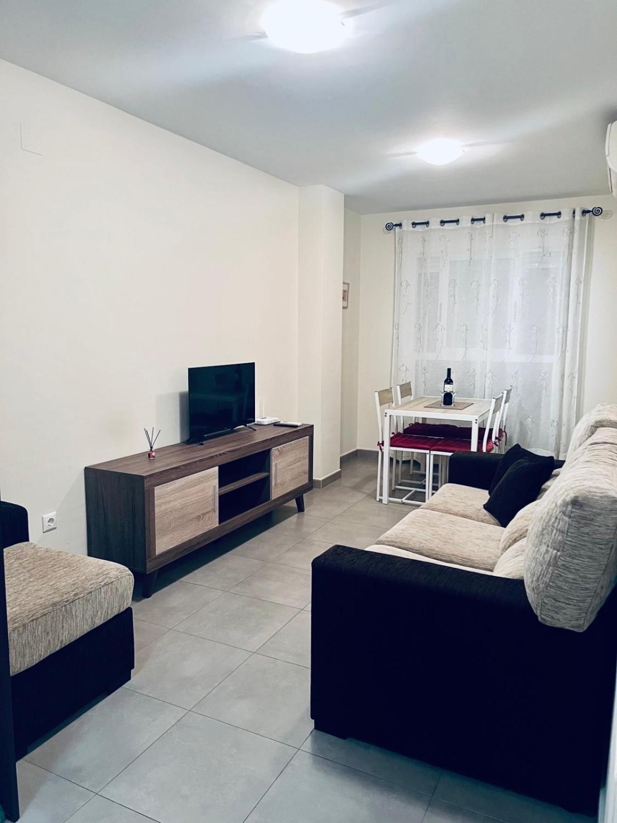 Nice And New Furnished Apartments In Torrevieja Centre Exterior photo